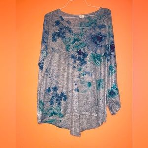 Cato 18/20 floral long sleeve top